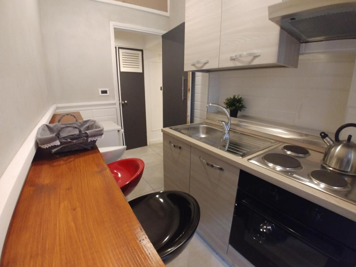 Key Apartment San Giovanni Рим Екстер'єр фото