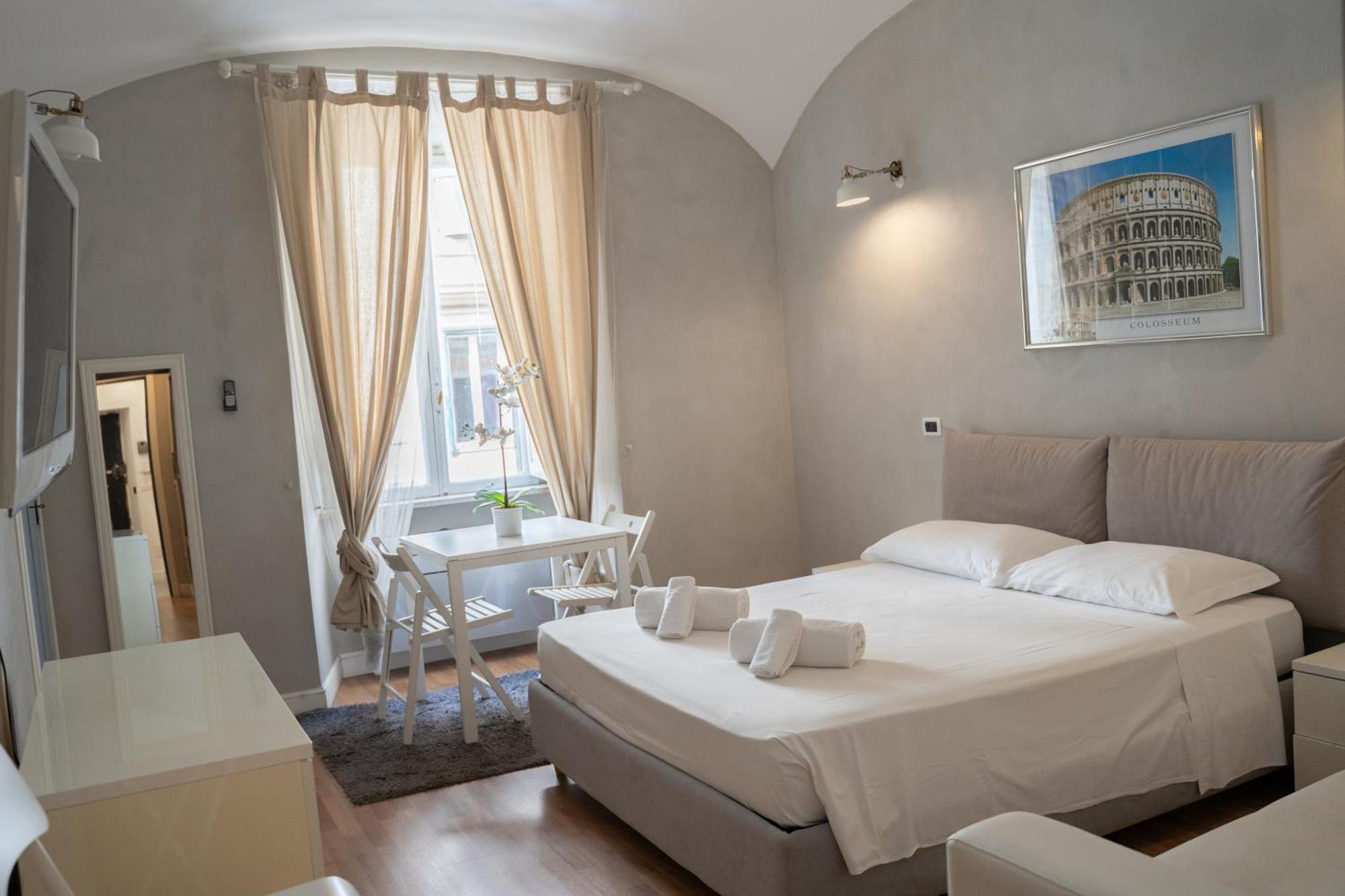 Key Apartment San Giovanni Рим Екстер'єр фото